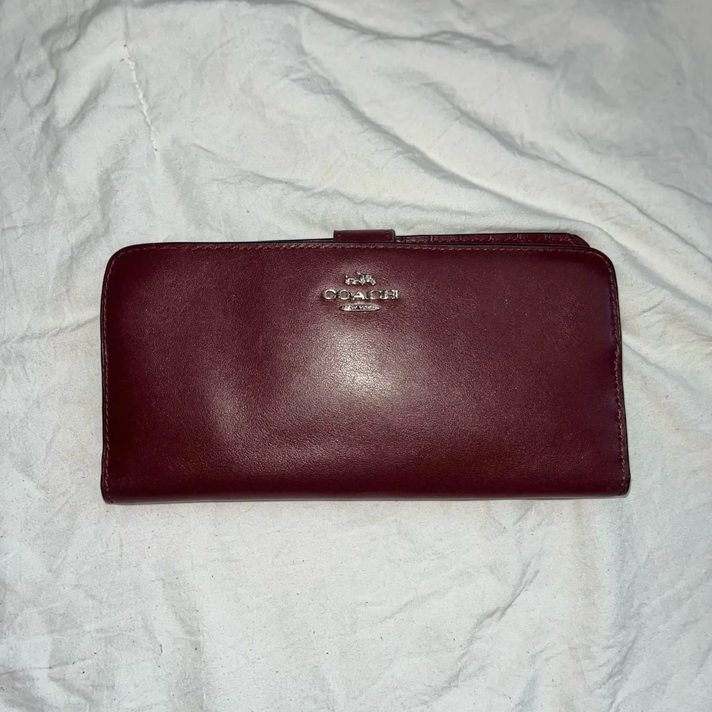Maroon Coach Wallet - Picture 1 of 2